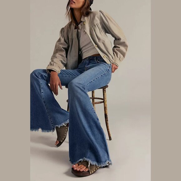 Free People We The Free Emre Low-Rise Flare Jeans Size 29 - 41190 - Picture 2 of 14